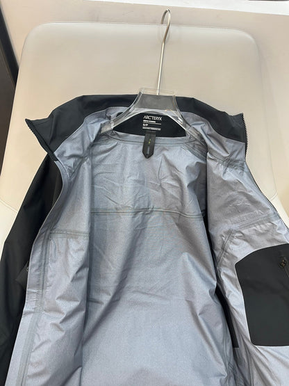 CLIMBERS WINDSHELL “Black”