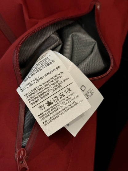 CLIMBERS WINDSHELL “Bordeaux Red”