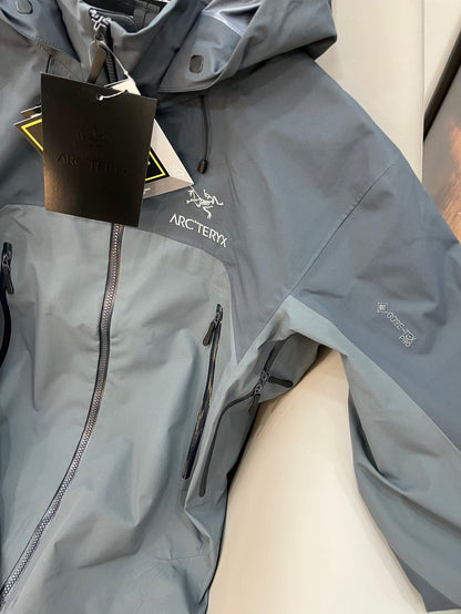 CLIMBERS WINDSHELL “Microchip Grey”