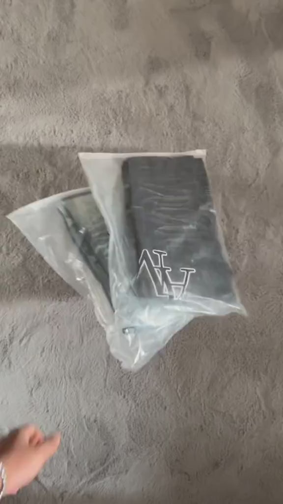 Get urs link in bio 🔗📦                          #amiri #jeans #drip #london🇬🇧 #fyp 