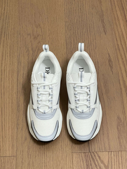 LOW RUNNER B22 “White”