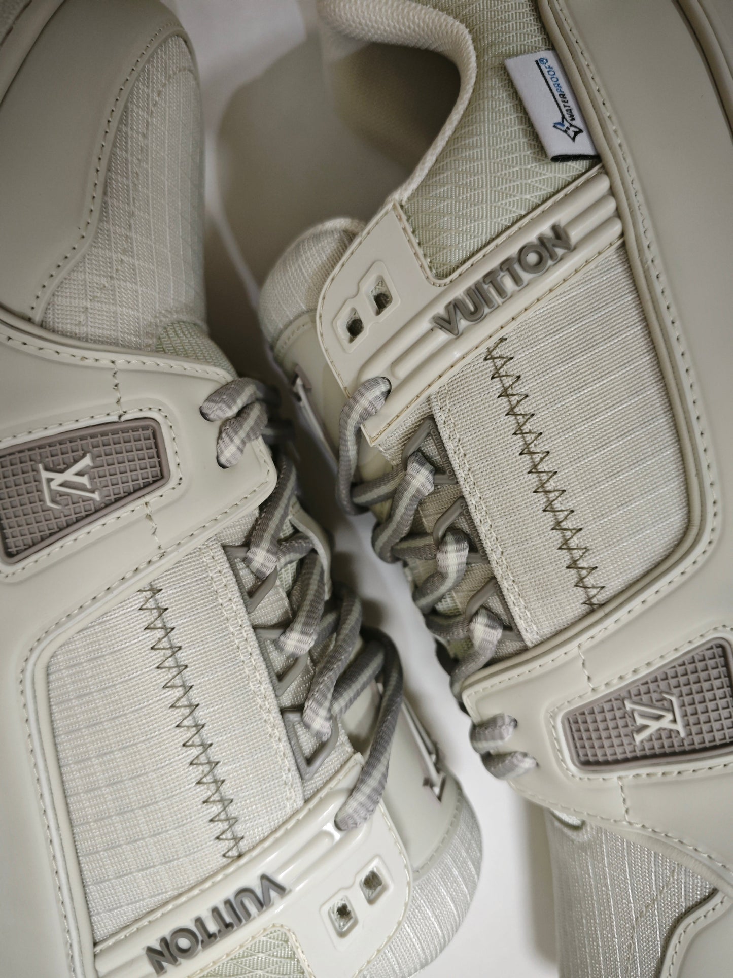 CHUNKY SKATE TRAINER “White Beige”