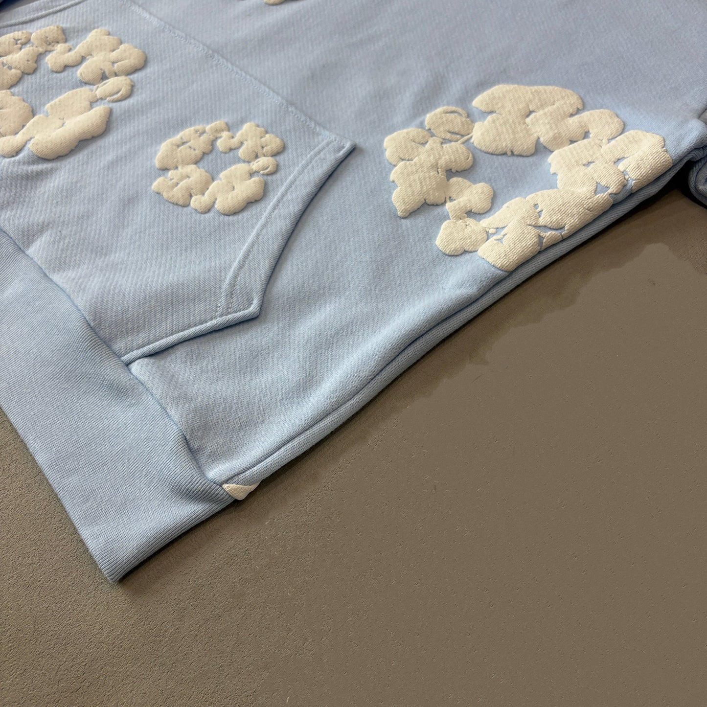 WASHED INDIGO SET “Powder Blue”