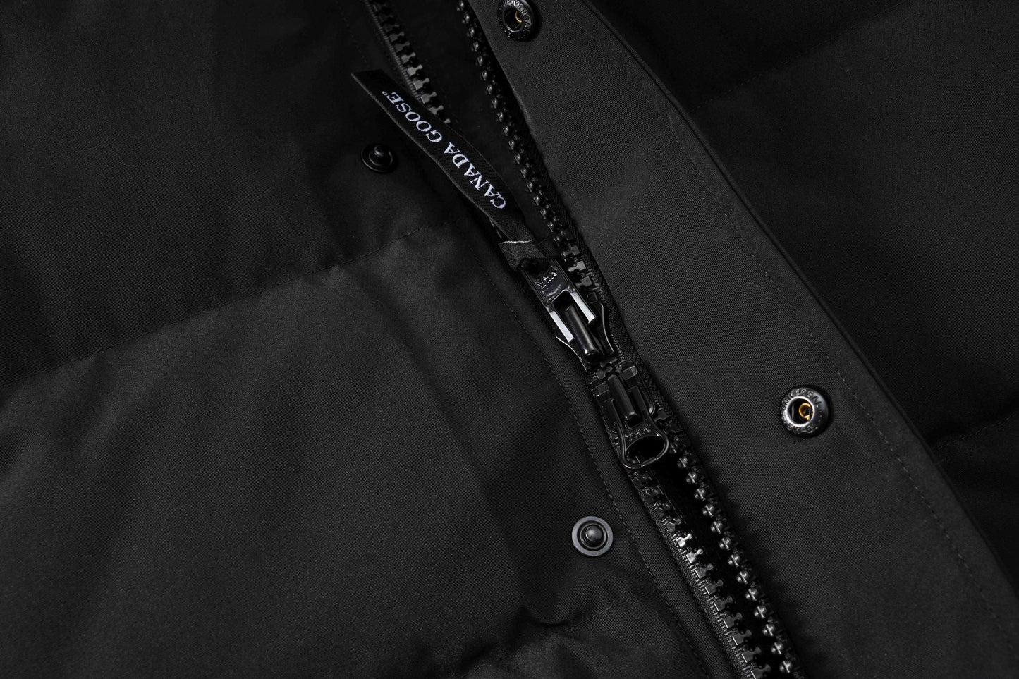 EXPEDITION SHELL PARKA “Carson”