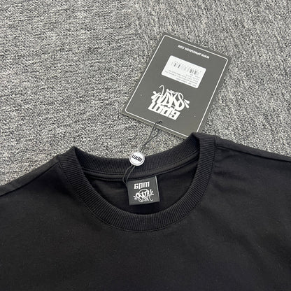 UTILITY GRAPHIC TEE “Can't Rush Greatness”