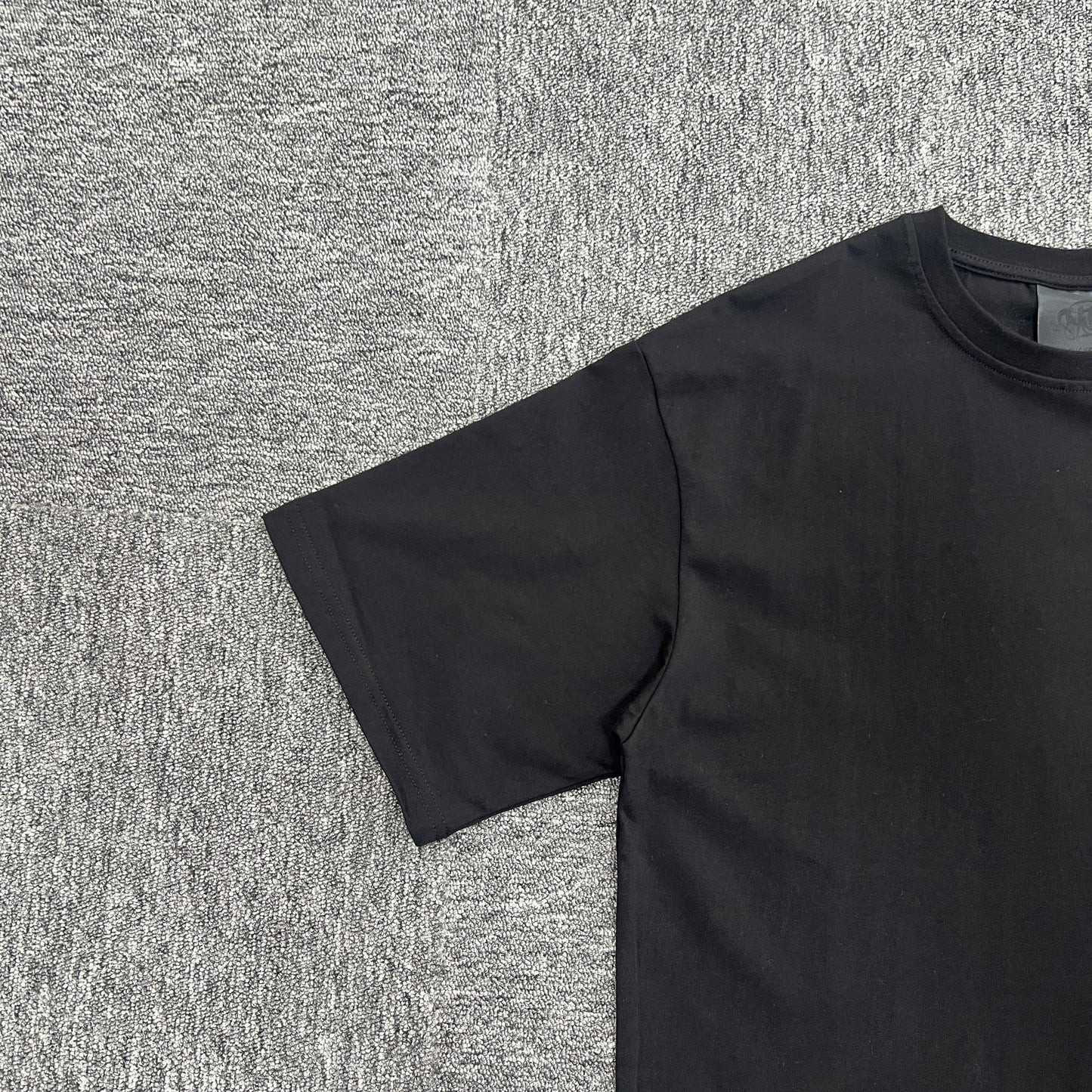 UTILITY GRAPHIC TEE “Fire Black”