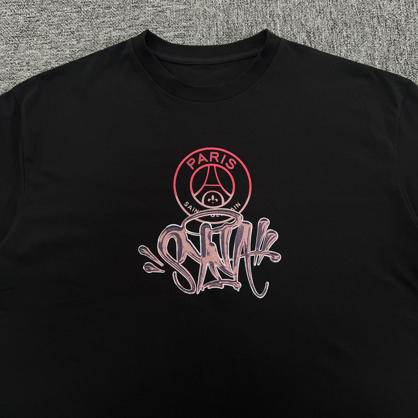 UTILITY GRAPHIC TEE “Paris Saint-Germain”