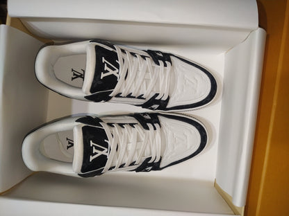 CHUNKY SKATE TRAINER “Black”