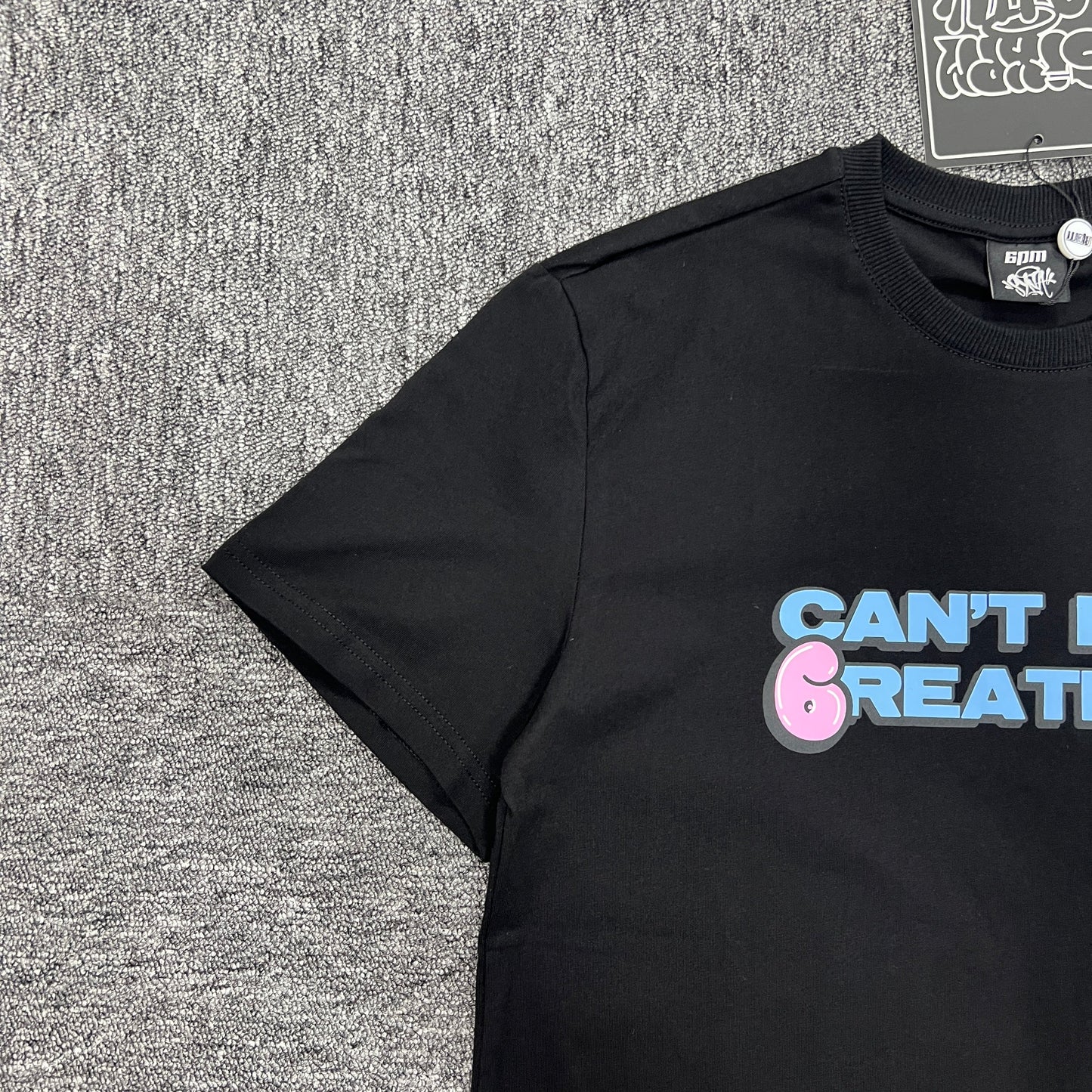 UTILITY GRAPHIC TEE “Can't Rush Greatness”