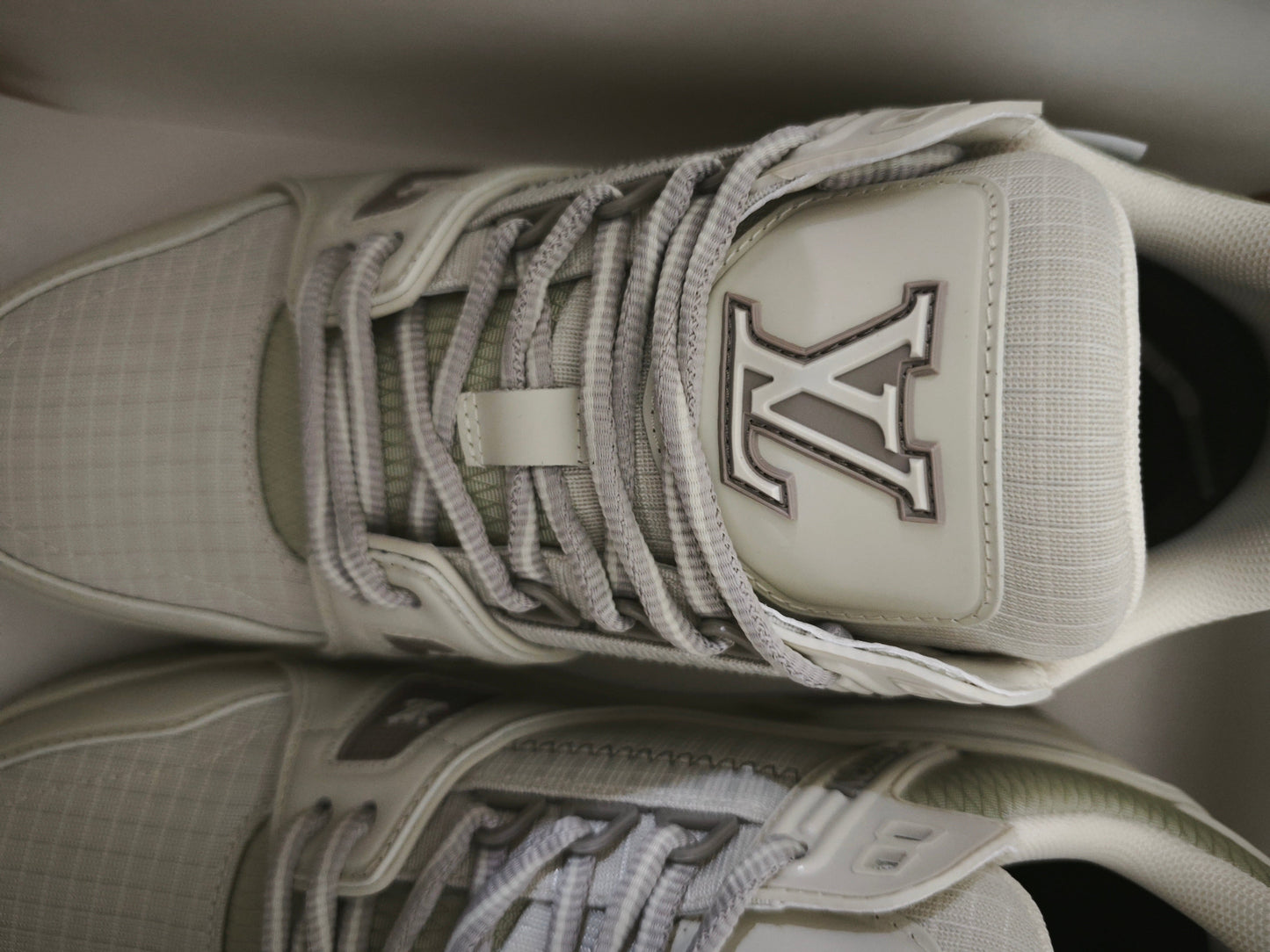 CHUNKY SKATE TRAINER “White Beige”