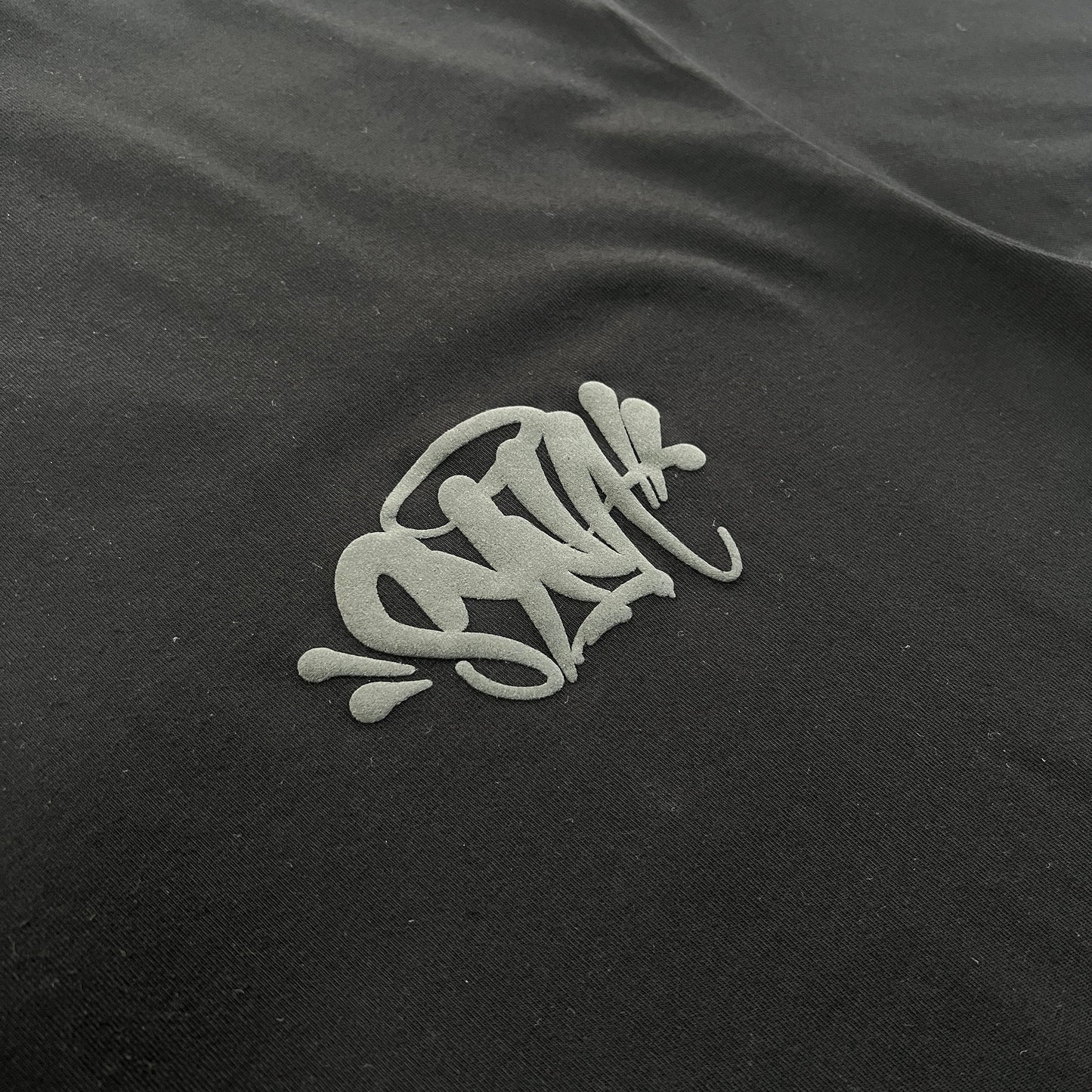 UTILITY GRAPHIC TEE “Forgive Me”