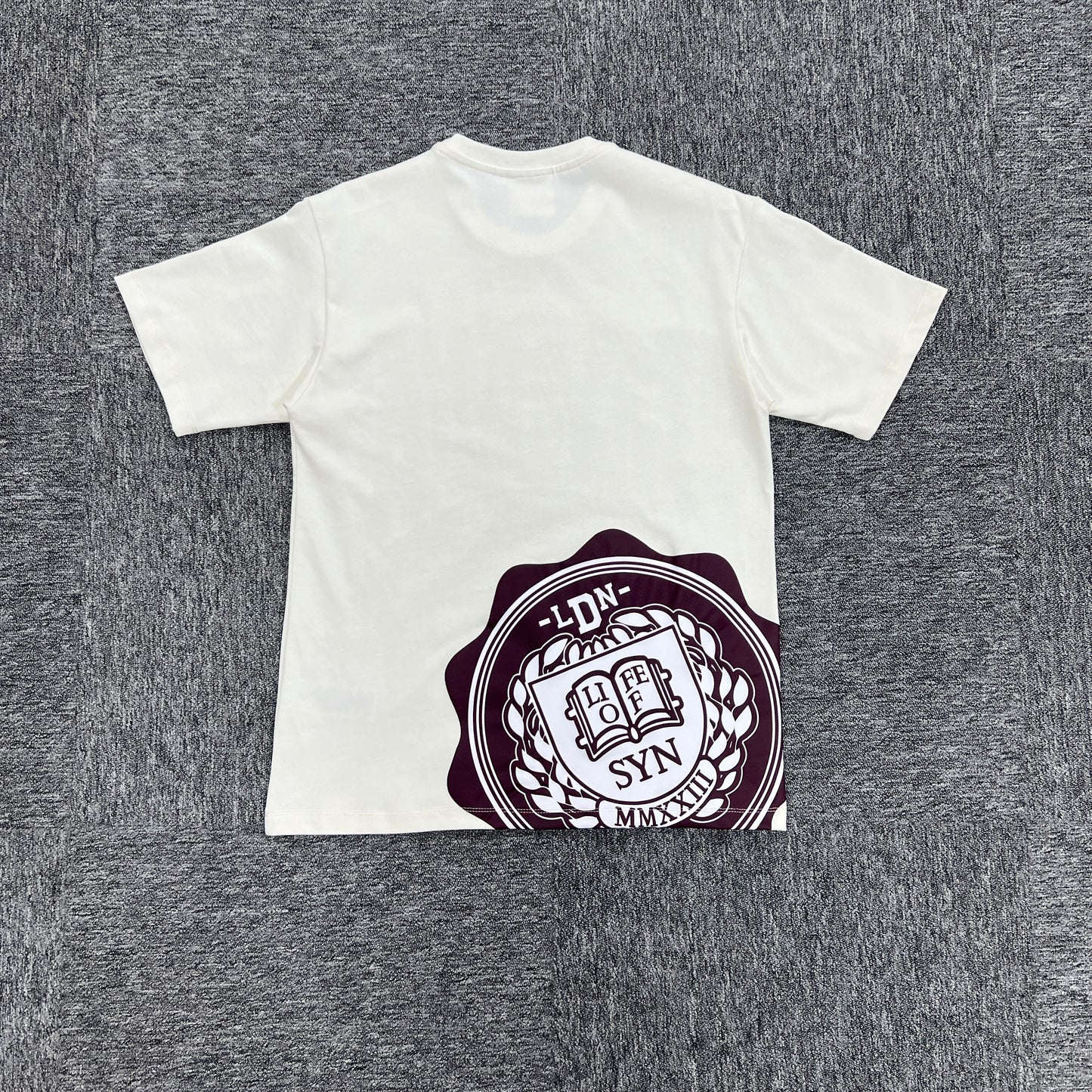 UTILITY GRAPHIC TEE “Burgundy Creme”