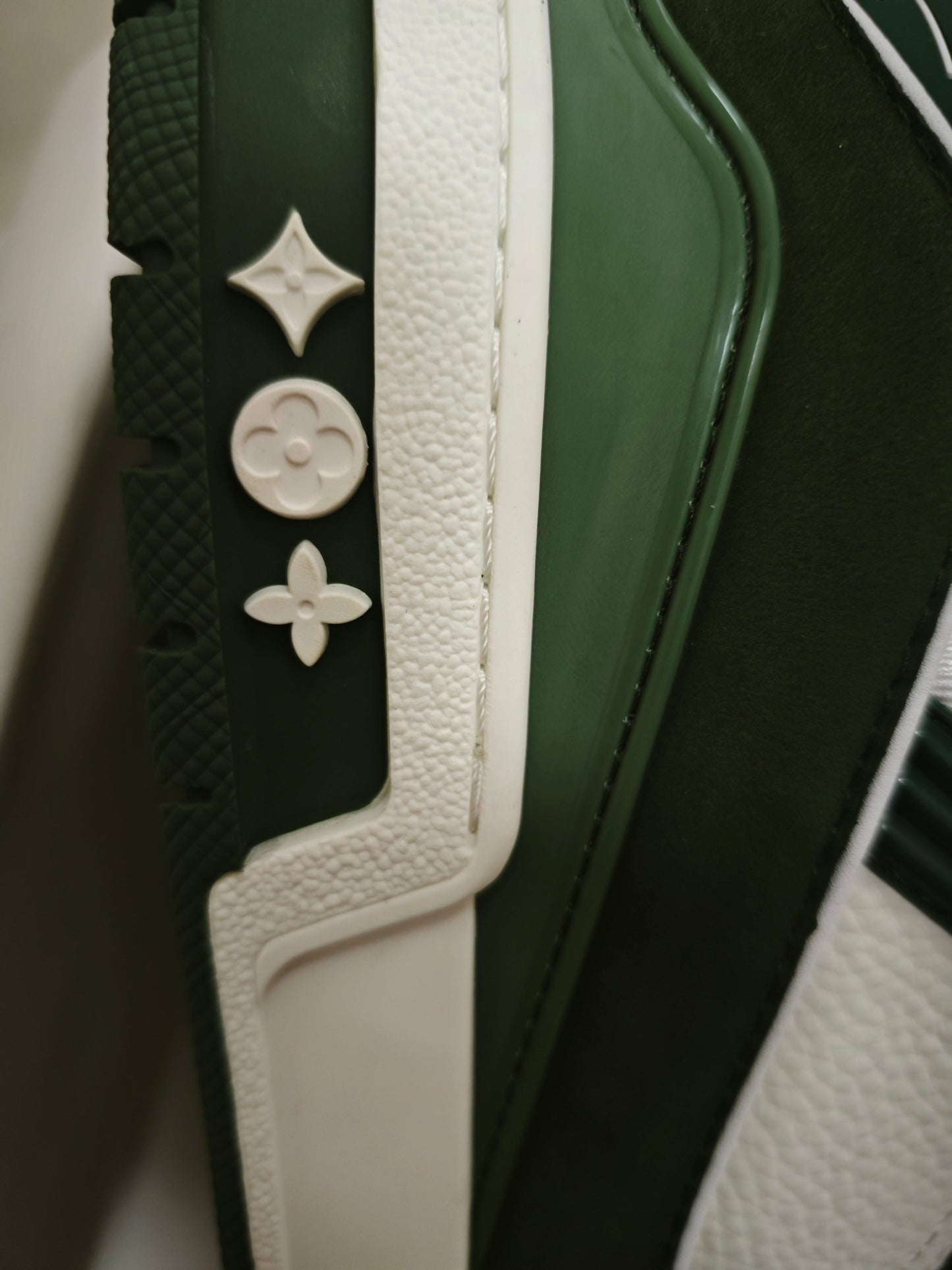 CHUNKY SKATE TRAINER “Military Green”