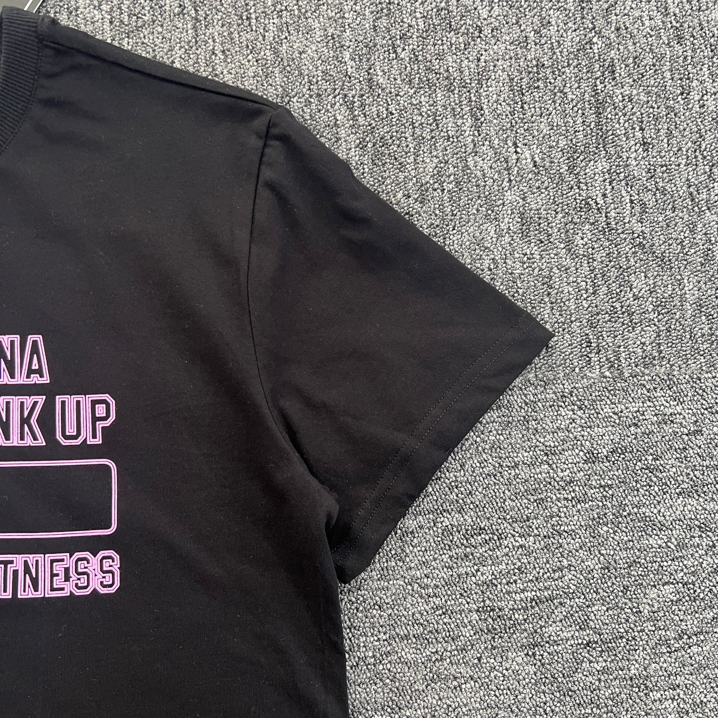 UTILITY GRAPHIC TEE “Can't Rush Greatness”