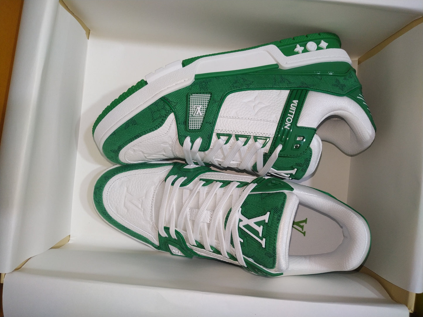 ARCHIVE TRAINER “Moss”