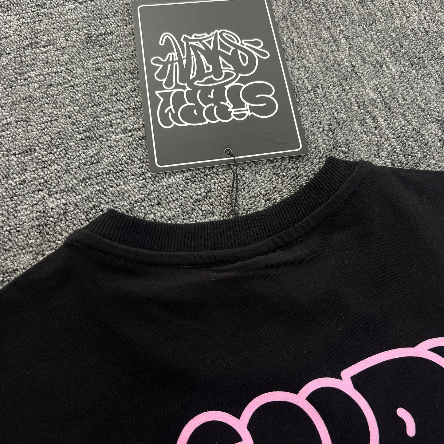 UTILITY GRAPHIC TEE “Can't Rush Greatness”