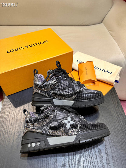 CHUNKY SKATE TRAINER “Sparkling Black”