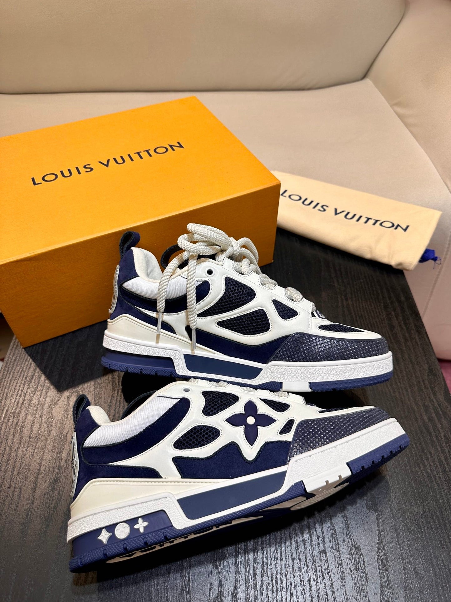 CHUNKY SKATE TRAINER “White Blue”