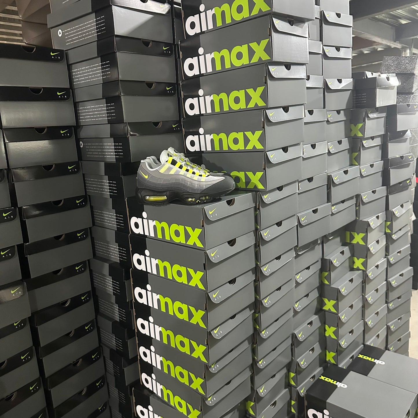 AIR UNIT '95 “OG Neon”