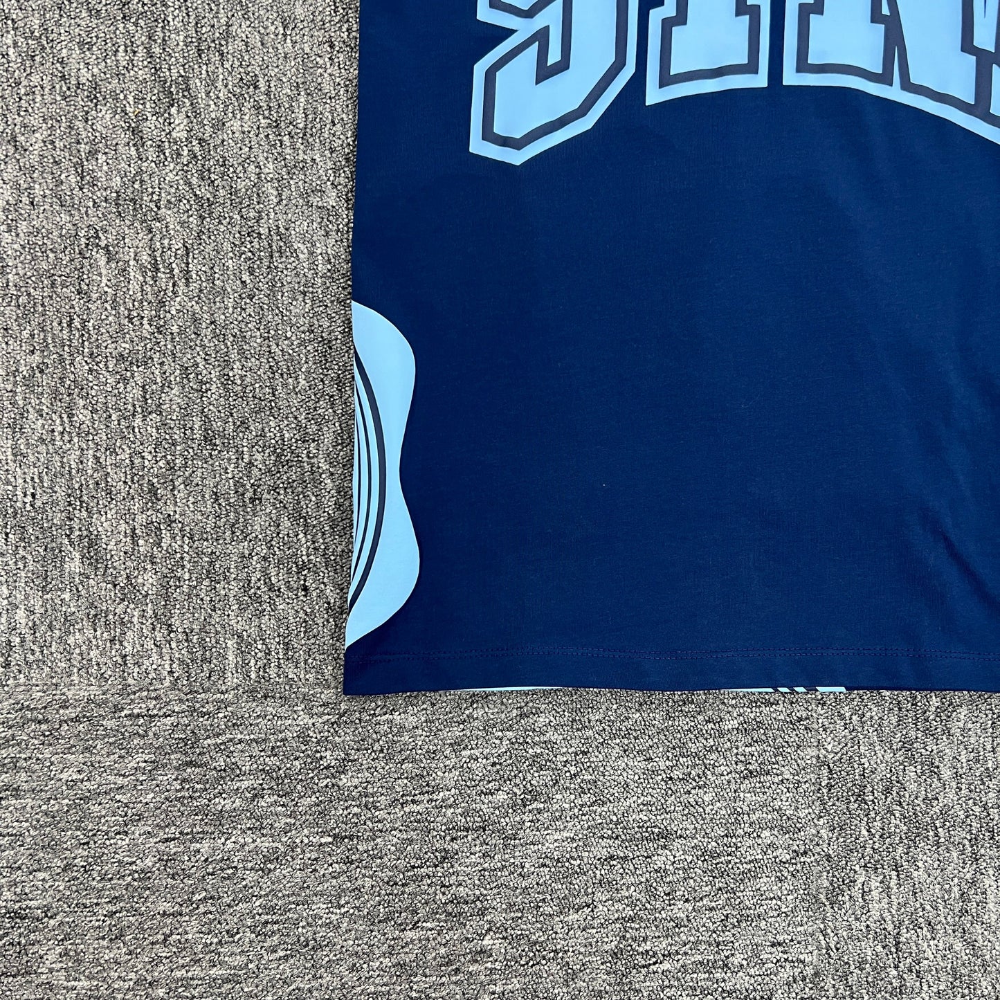 UTILITY GRAPHIC TEE “Blue Marine”