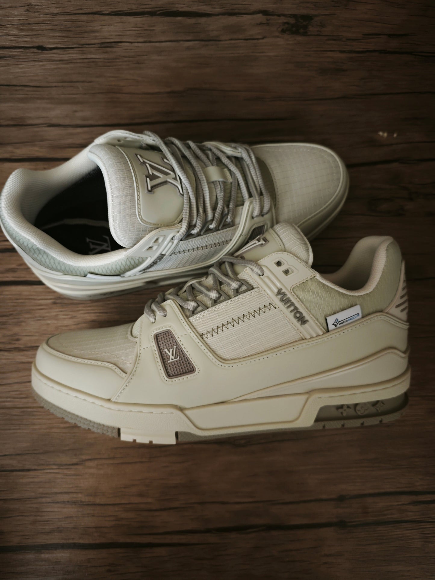 CHUNKY SKATE TRAINER “White Beige”