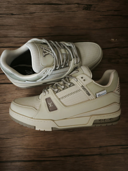 CHUNKY SKATE TRAINER “White Beige”