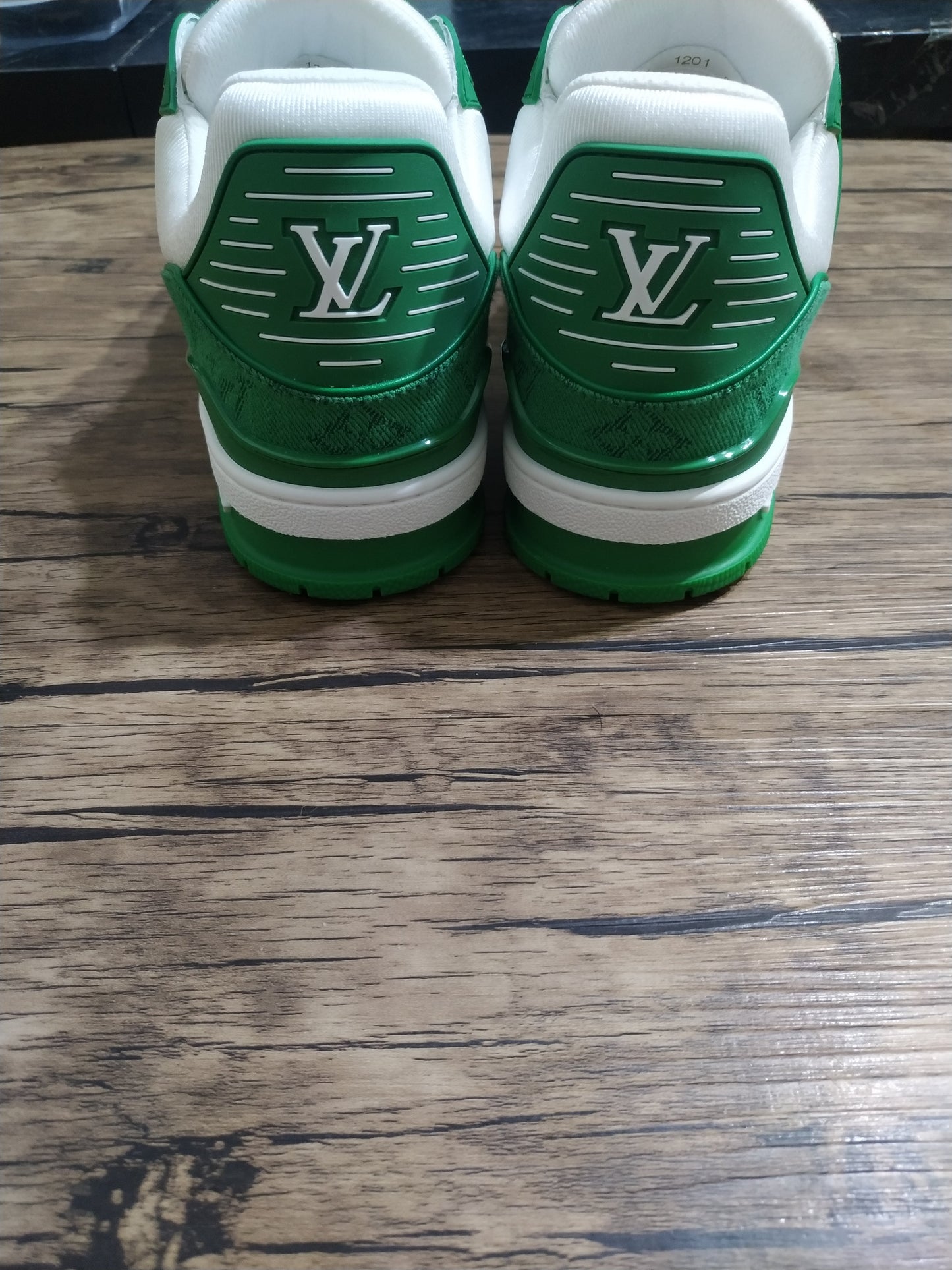 ARCHIVE TRAINER “Moss”