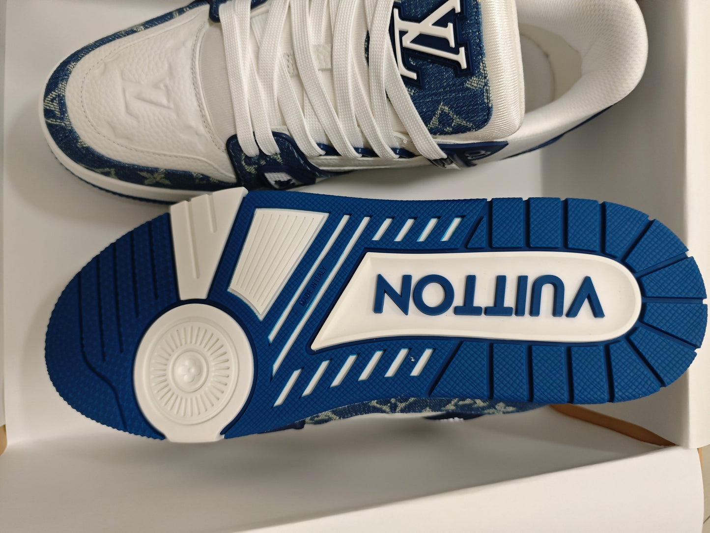 CHUNKY SKATE TRAINER “Blue Denim”