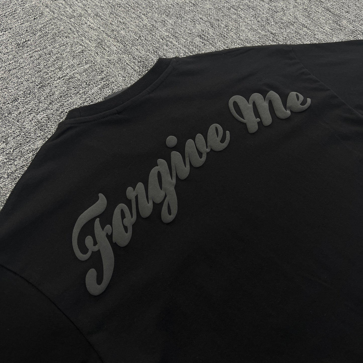 UTILITY GRAPHIC TEE “Forgive Me”