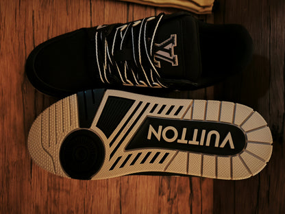 CHUNKY SKATE TRAINER “Dark”