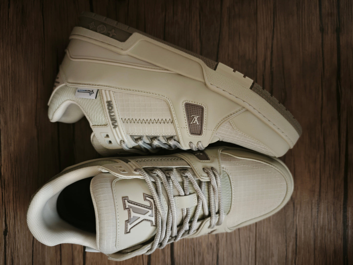 CHUNKY SKATE TRAINER “White Beige”