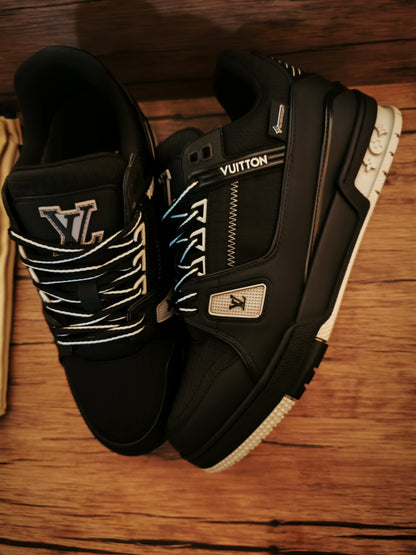 CHUNKY SKATE TRAINER “Dark”