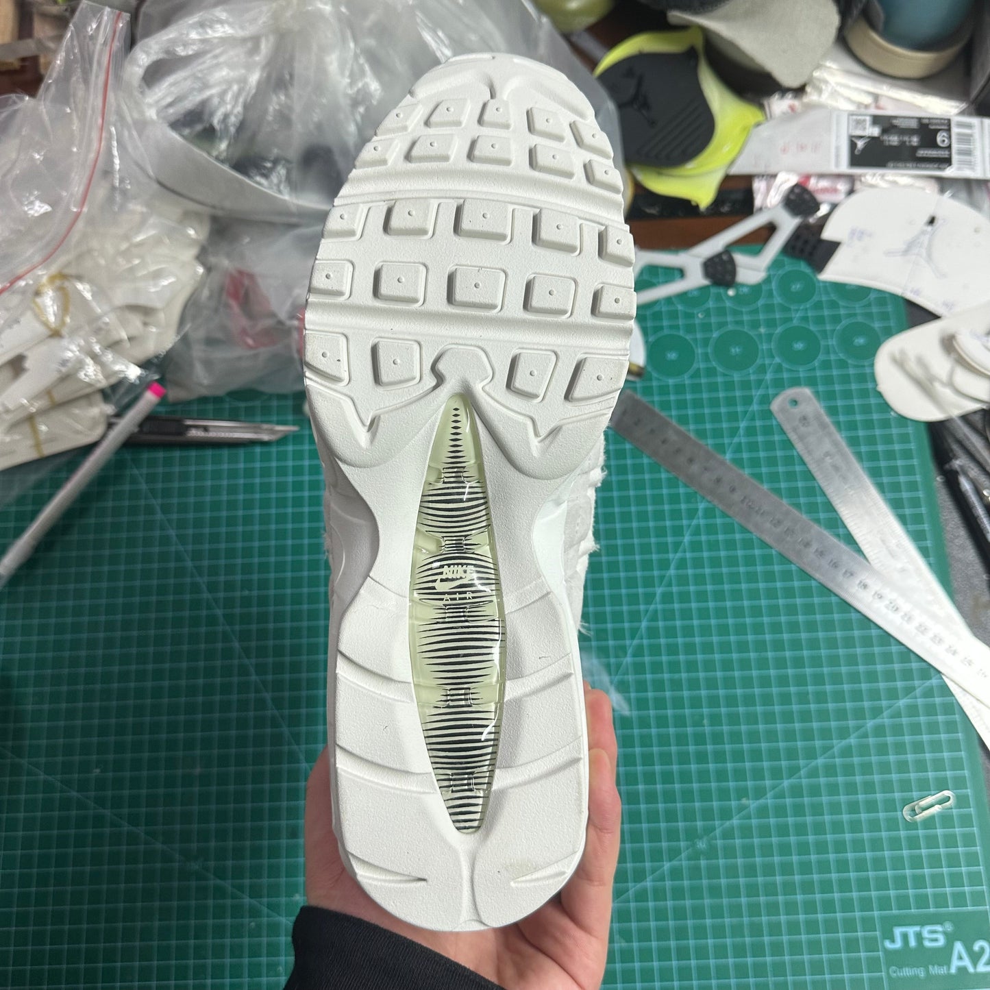 AIR UNIT '95 “CDG White”