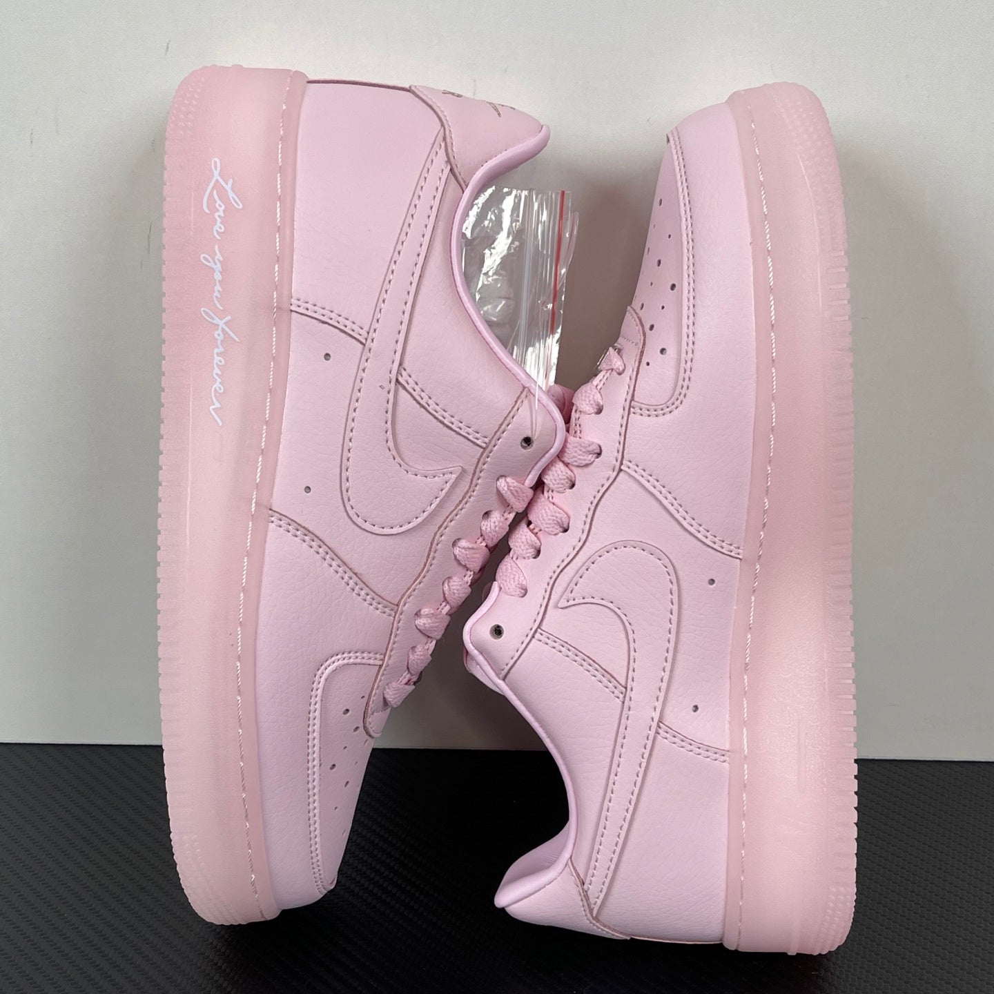 CLASSIC COURT TRAINER “Pink”
