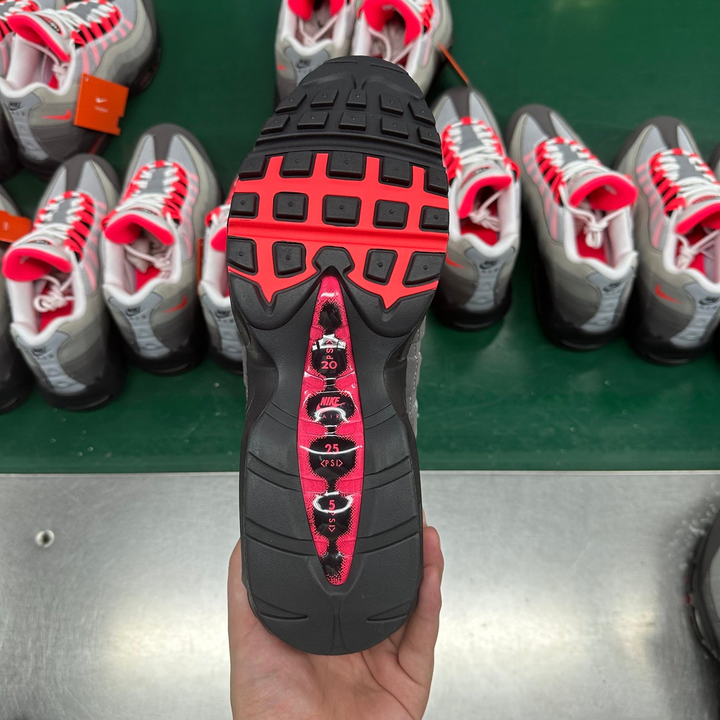 AIR UNIT '95 “Solar Red”