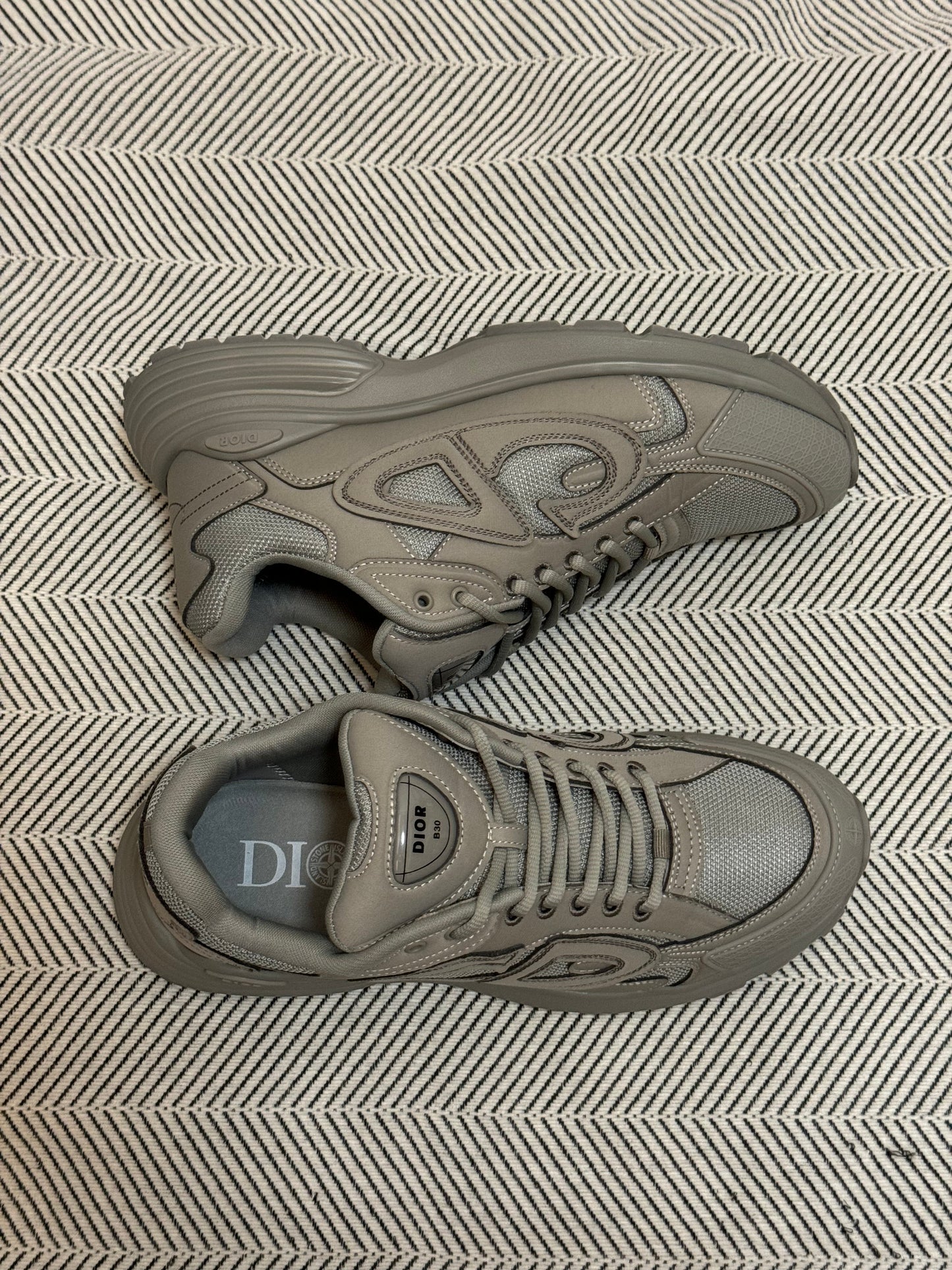 LOW RUNNER B30 “Collab Desert”