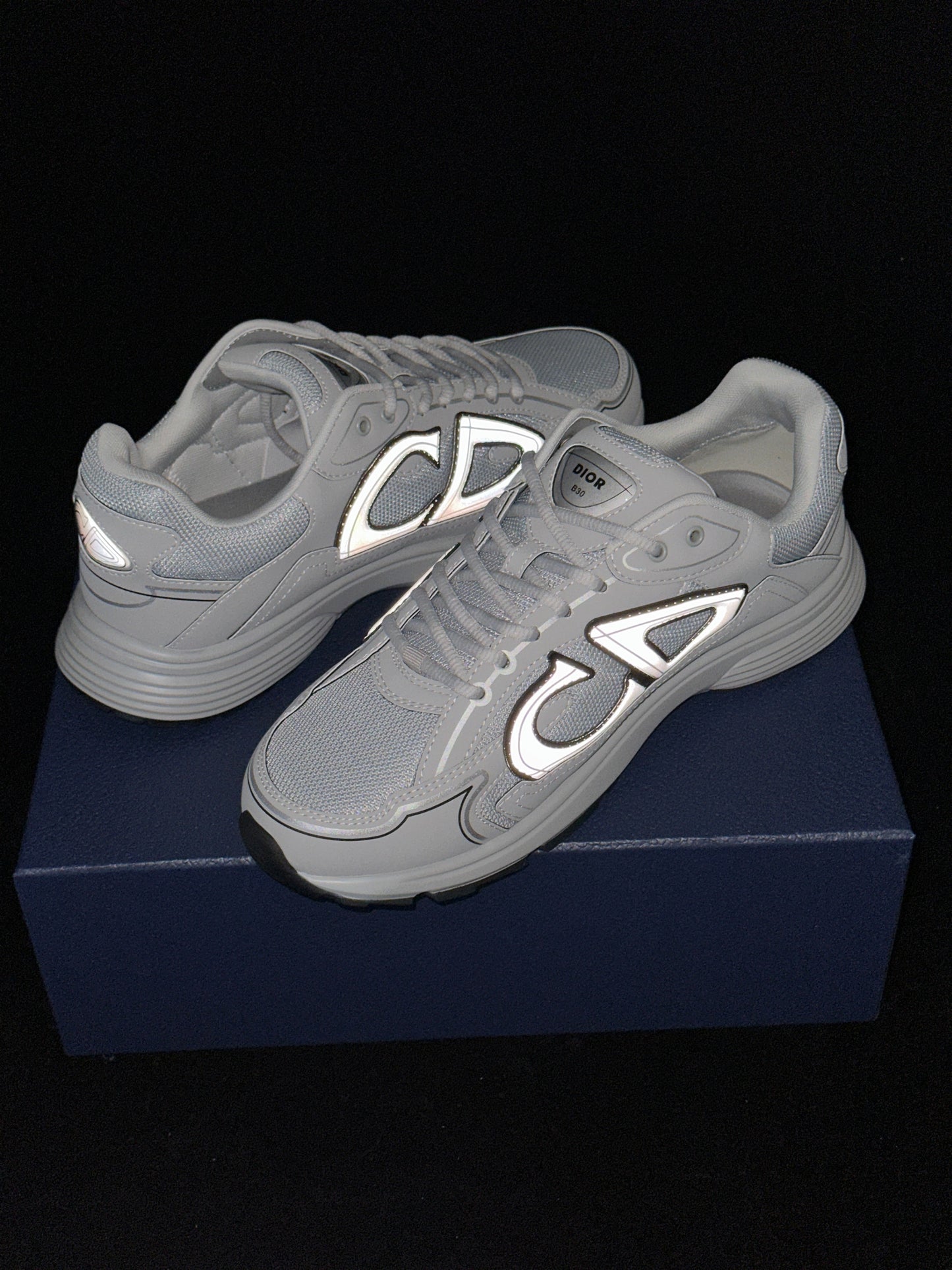 LOW RUNNER B30 “Ash”