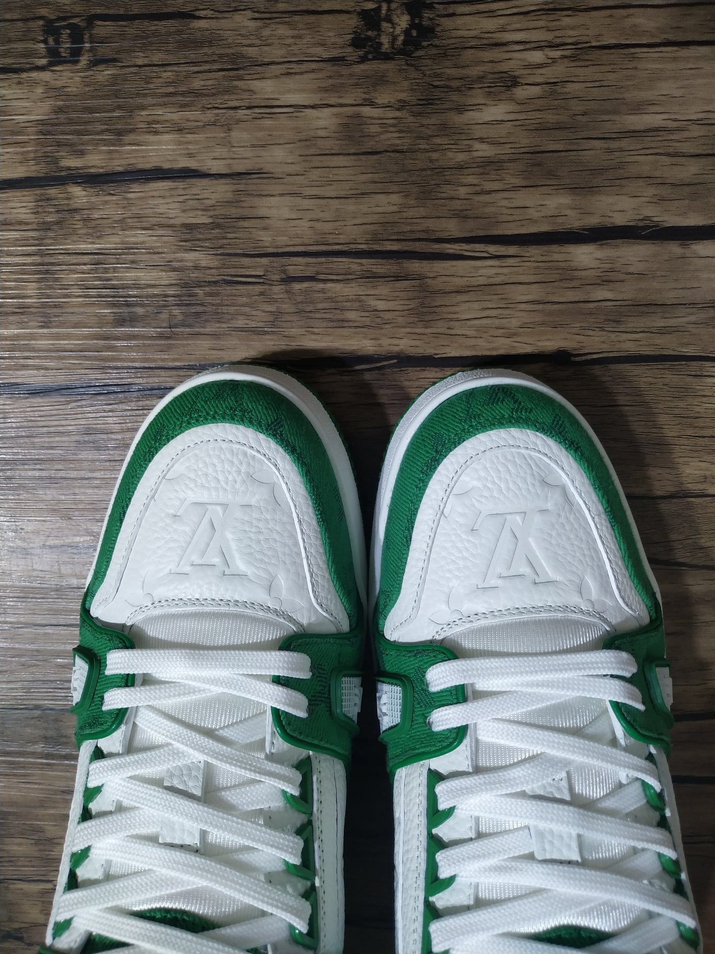 ARCHIVE TRAINER “Moss”