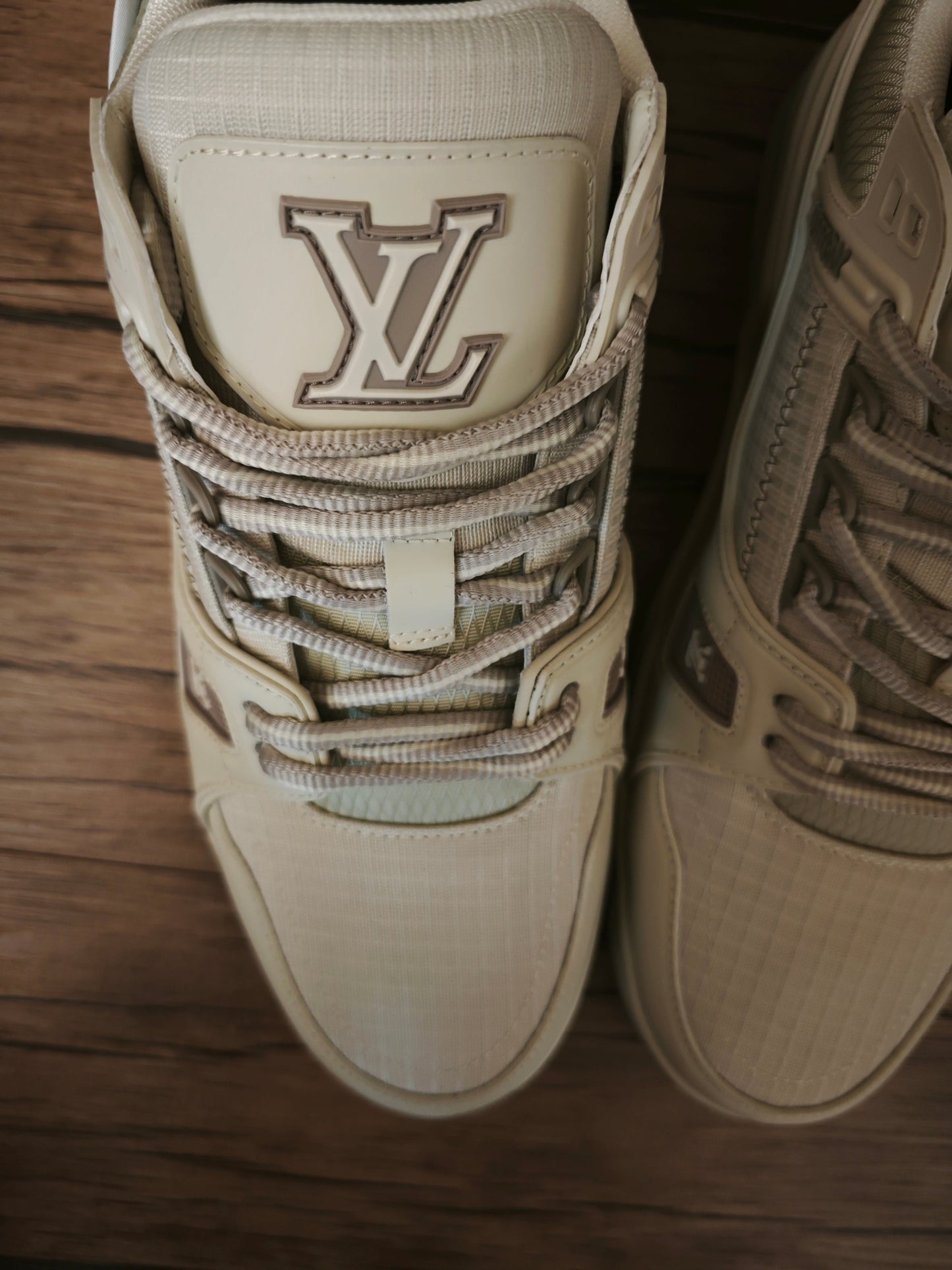 CHUNKY SKATE TRAINER “White Beige”