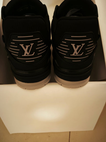 CHUNKY SKATE TRAINER “Dark”