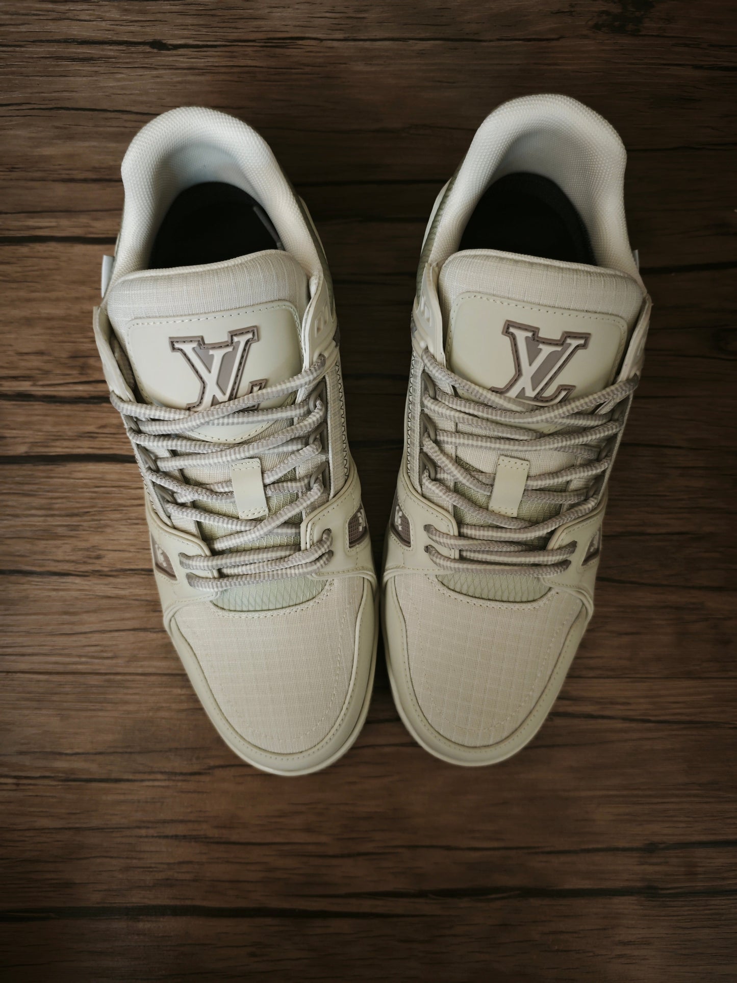 CHUNKY SKATE TRAINER “White Beige”