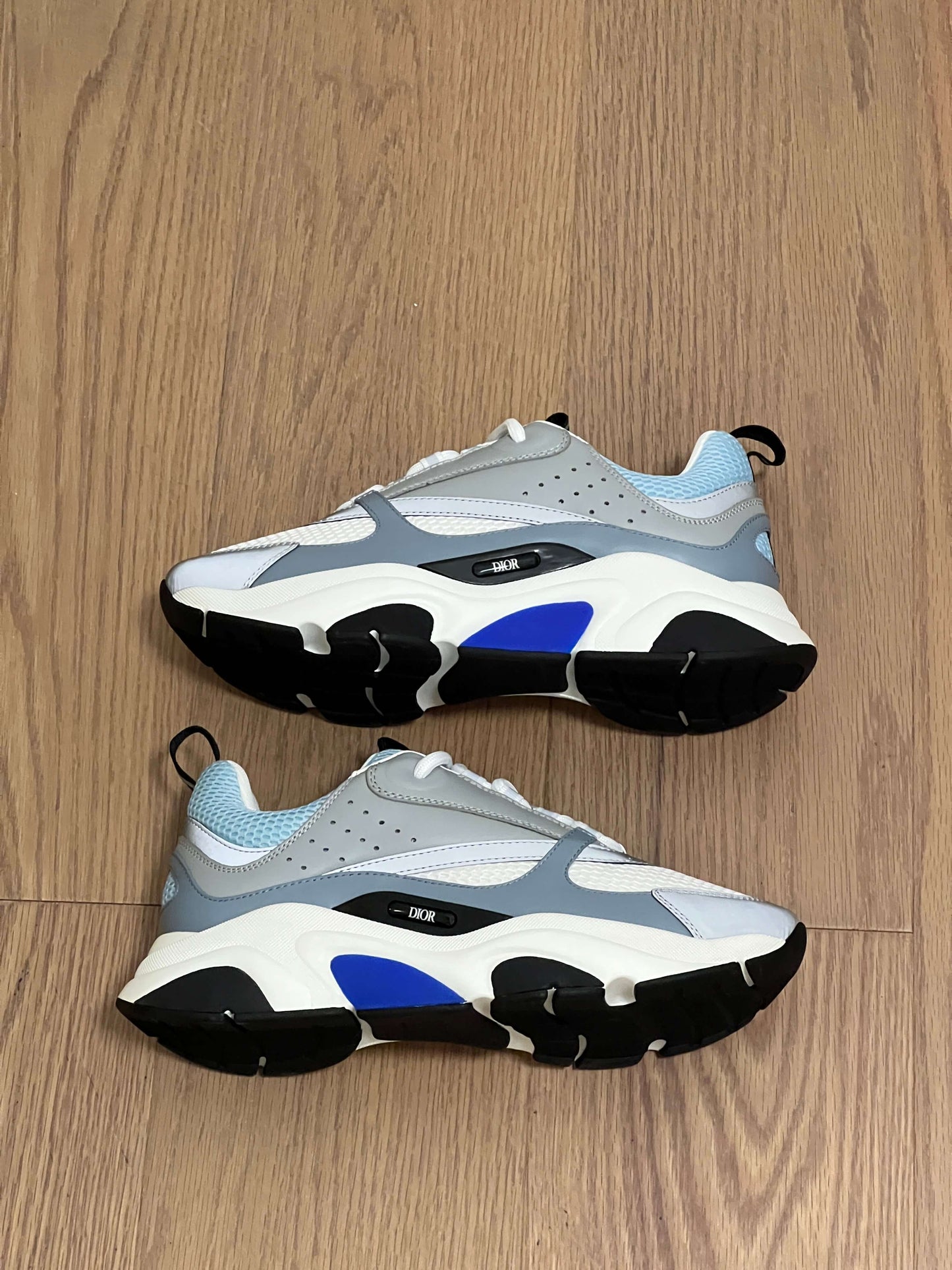LOW RUNNER B22 “White Blue”
