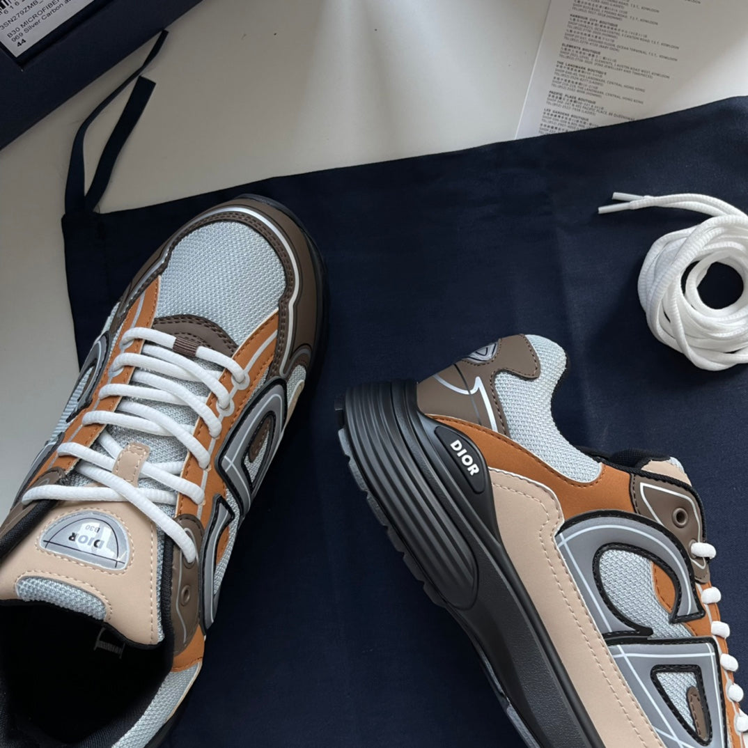 LOW RUNNER B30 “Orange & Black”