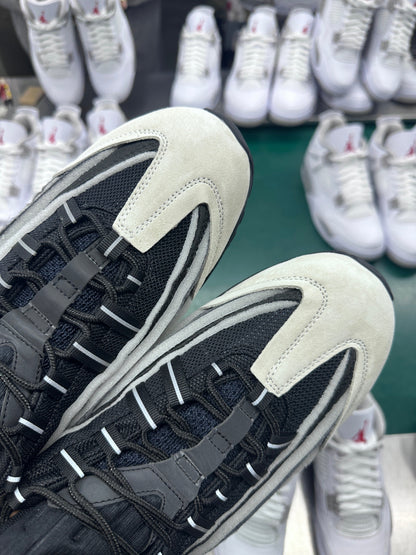 AIR UNIT '95 “CDG Black & White”