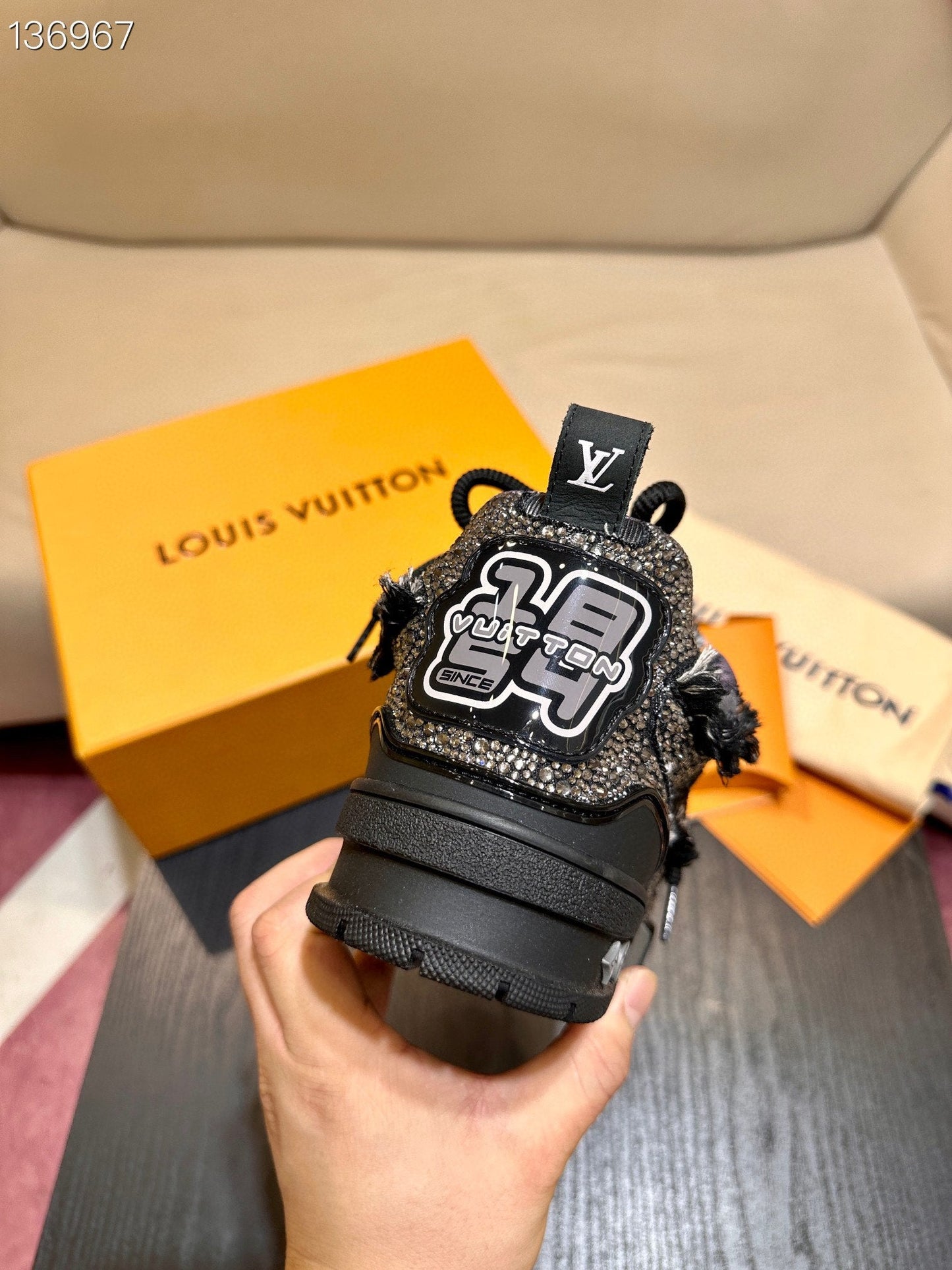 CHUNKY SKATE TRAINER “Sparkling Black”
