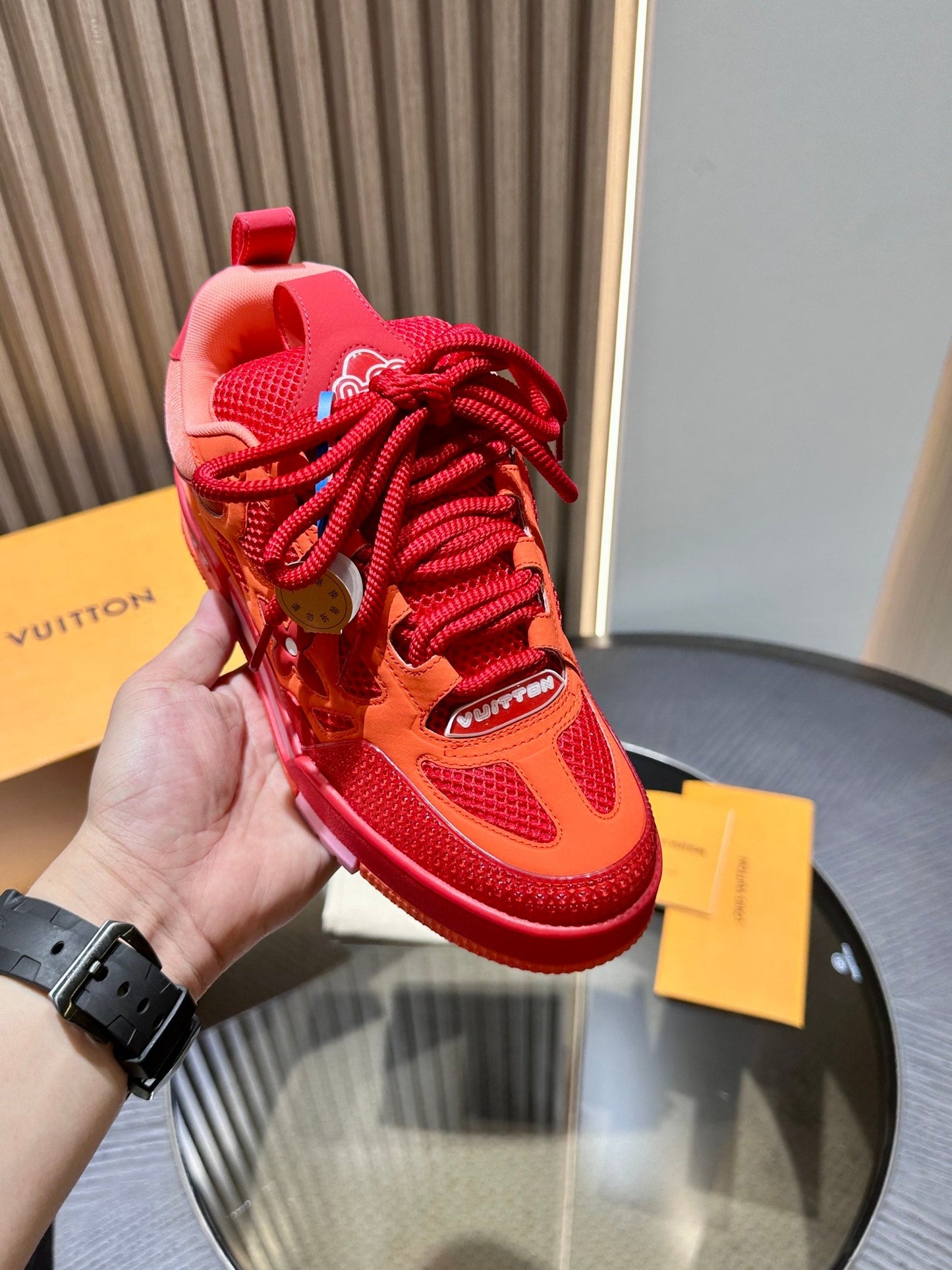 CHUNKY SKATE TRAINER “Fire Red”