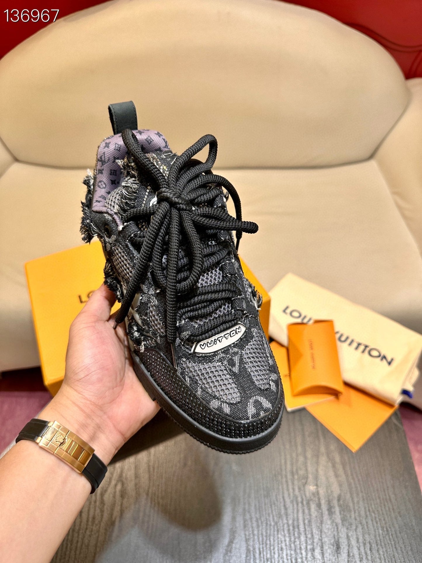 CHUNKY SKATE TRAINER “Sparkling Black”