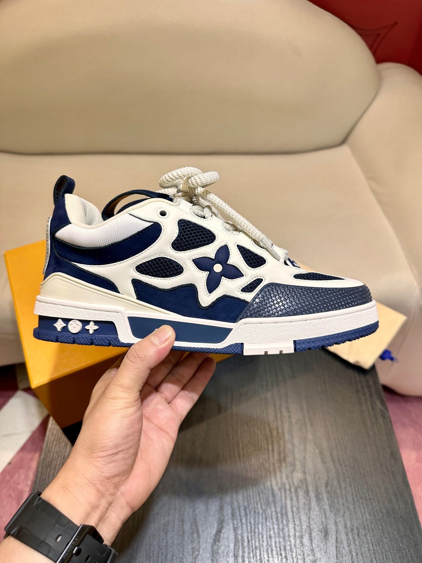 CHUNKY SKATE TRAINER “White Blue”
