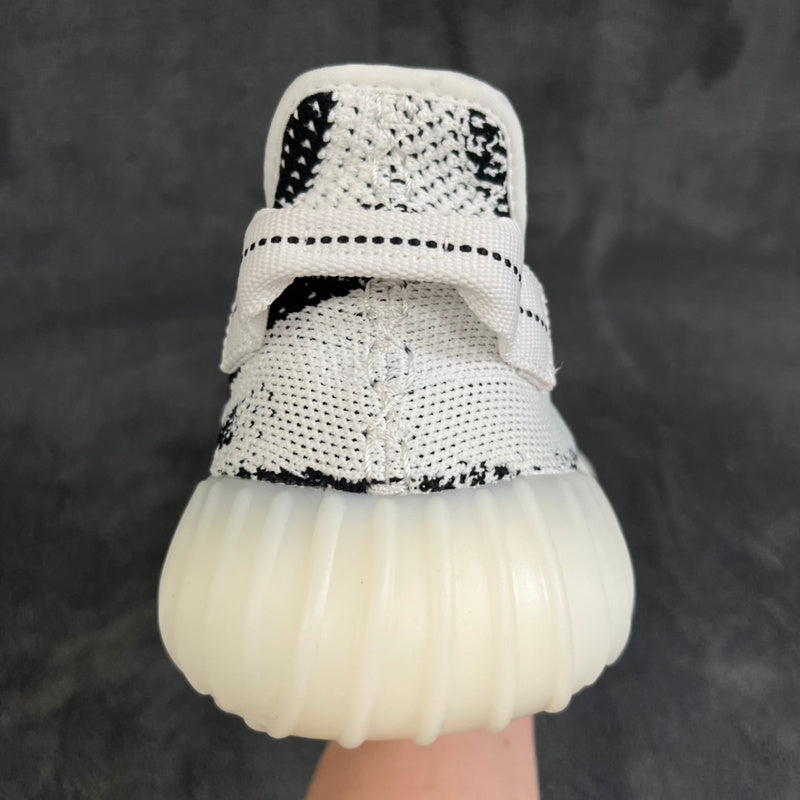 KNIT RUNNER 350 “Zebra”