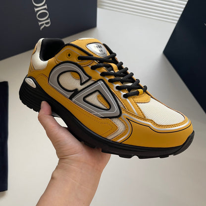 LOW RUNNER B30 “Black & Yellow”